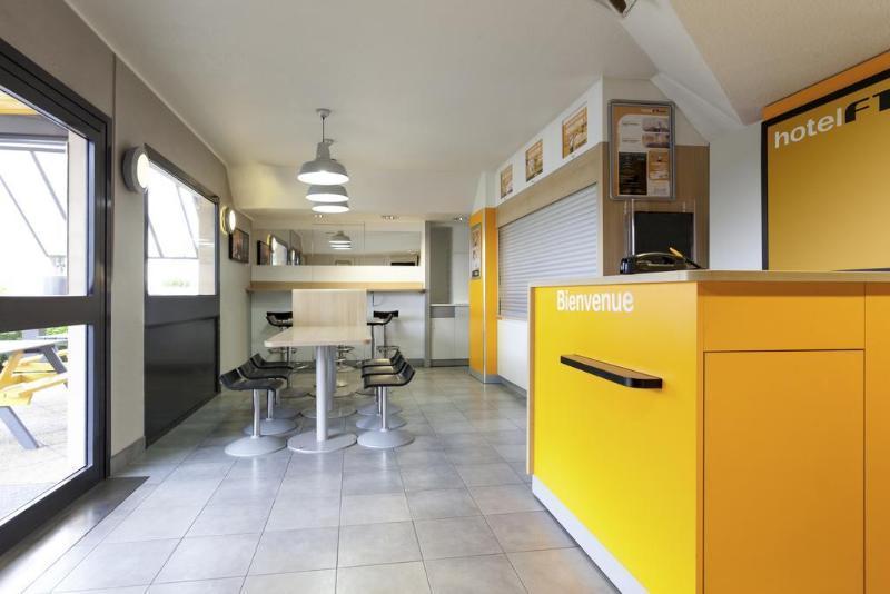 Hotelf1 Annecy Argonay Exterior foto